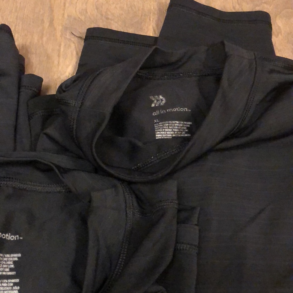 All In Motion (3) Cold Weather Performance Shirts - image 4